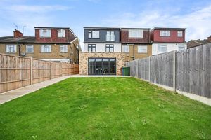 Photo 25- click for photo gallery